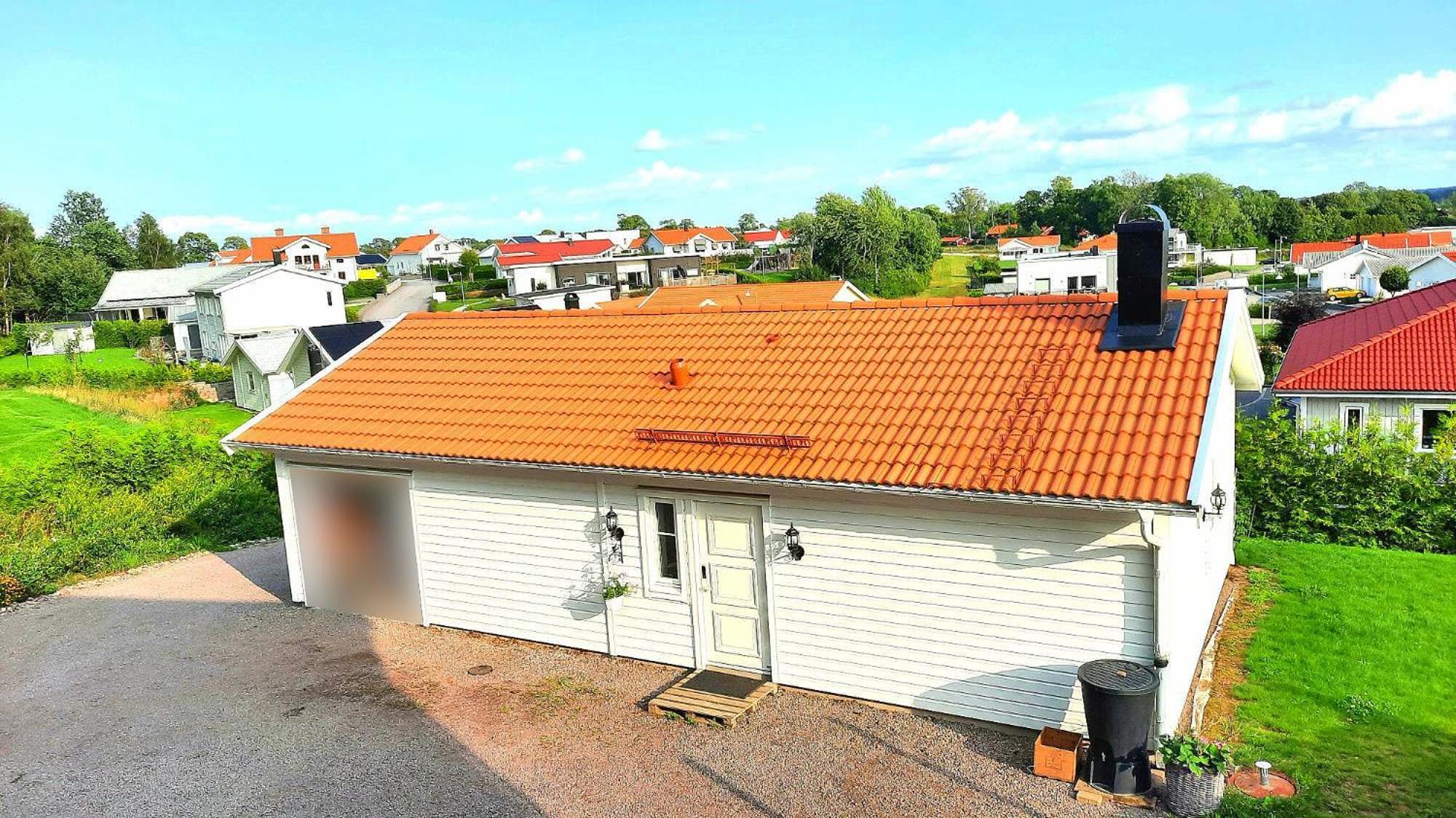 Boende - Stuga Naera Naturen, 3 Km Till Motala Centrum, Elbilsladdning Finns Pa Tomten - Privat Vaerd 외부 사진